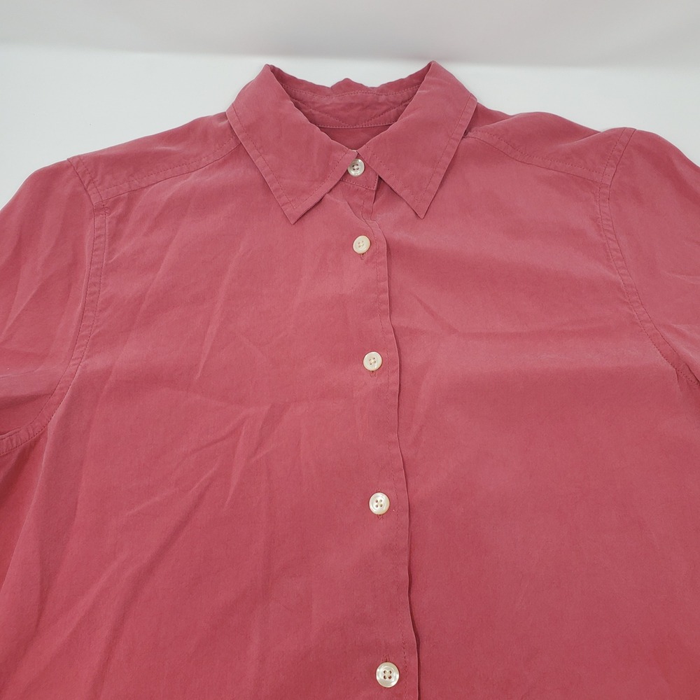 Orvis Button-down Shirt Womens M Coral Pink Long Sleeve Embroidered Logo